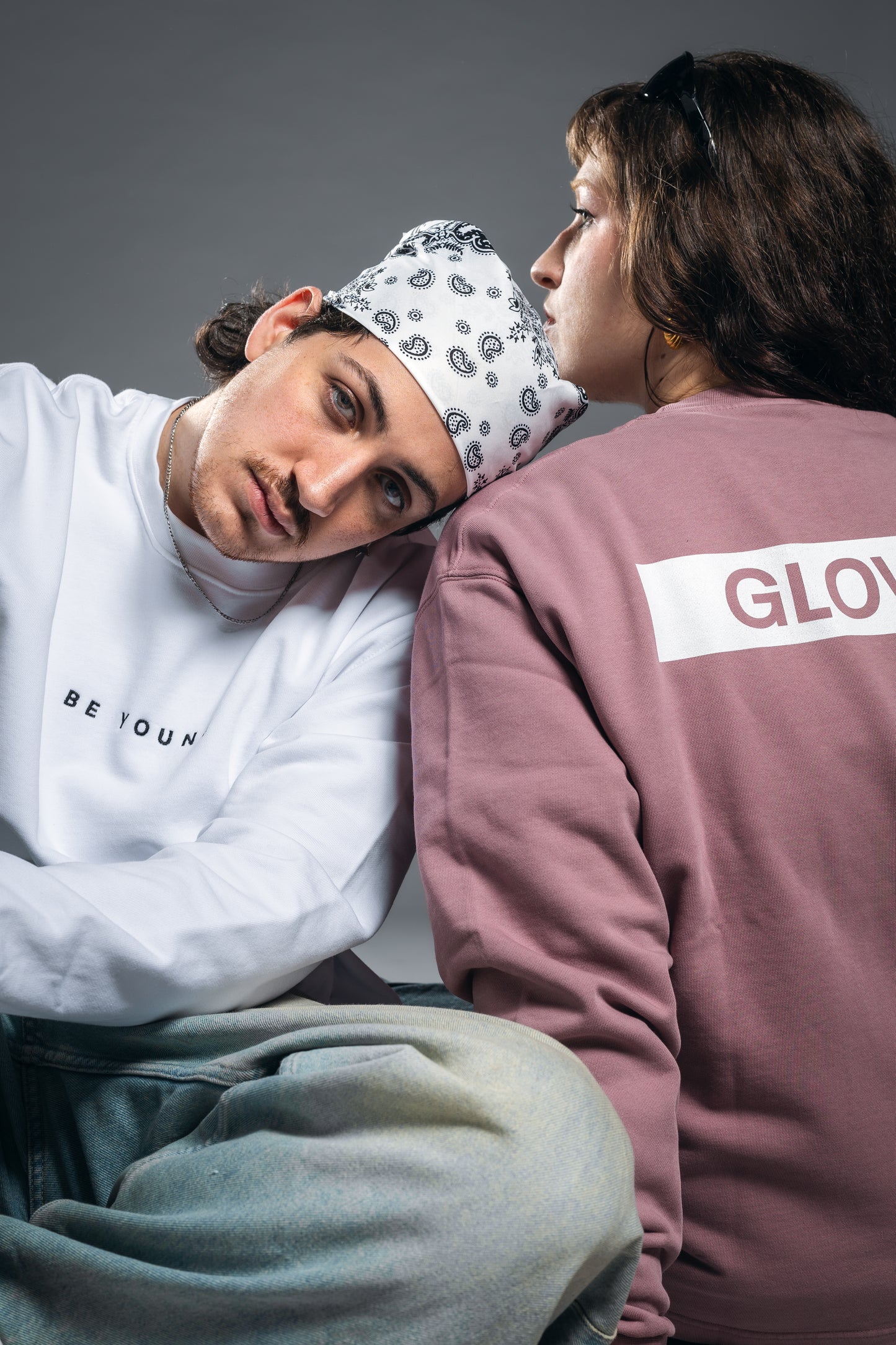 Sudadera Oversize sin Capucha "ESSENTIAL"